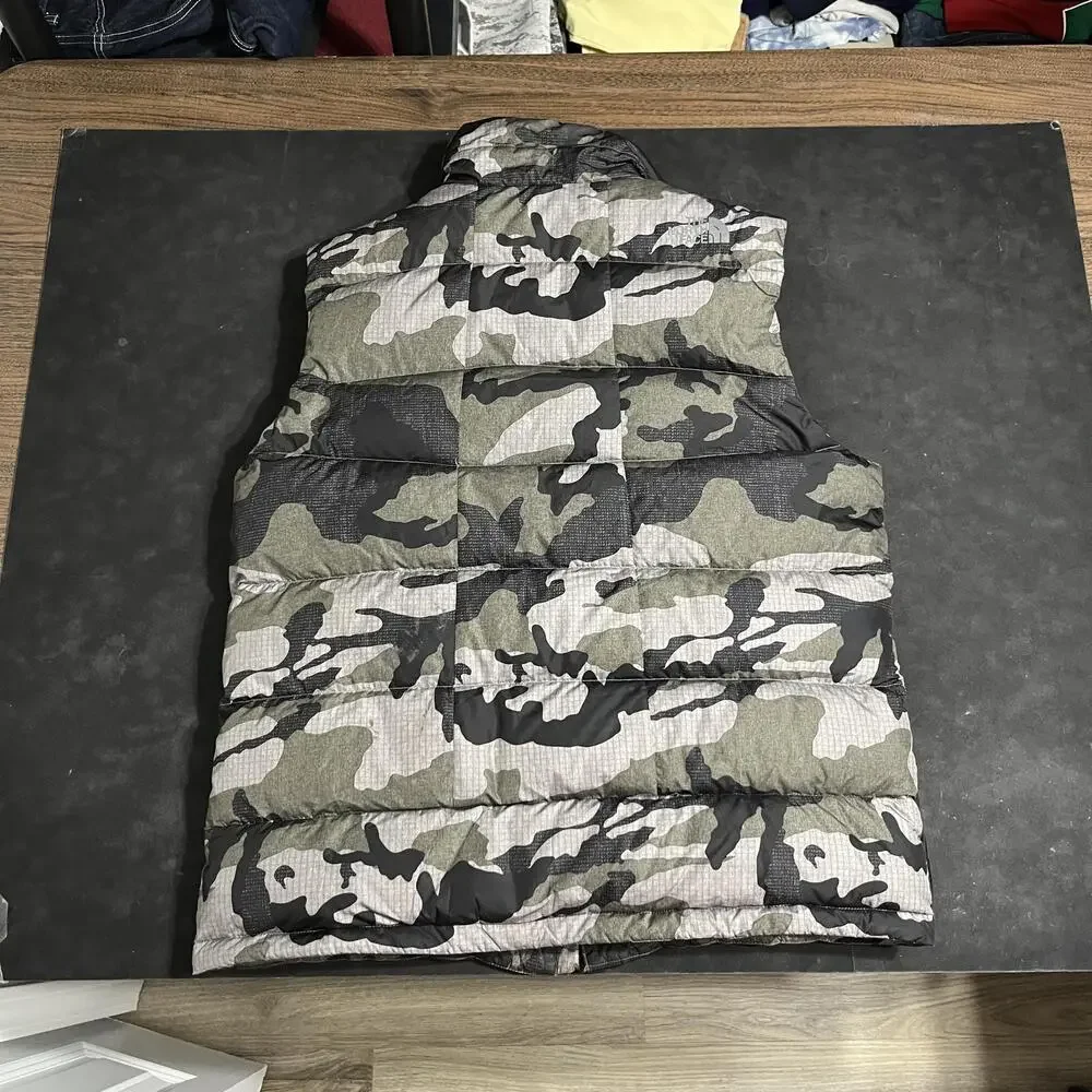 The North Face Nuptse 550 Down Puffer Vest Men Large Camo Ripstop Hiking Vintage